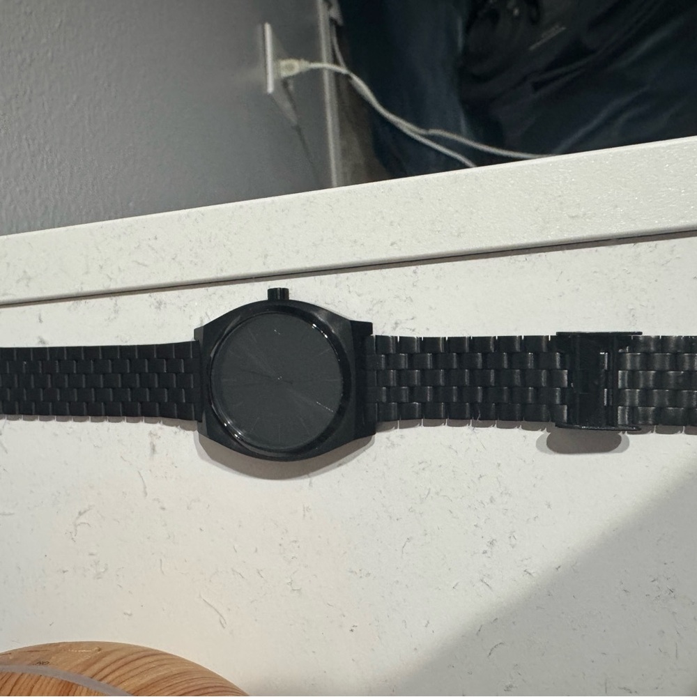 Nixon watch